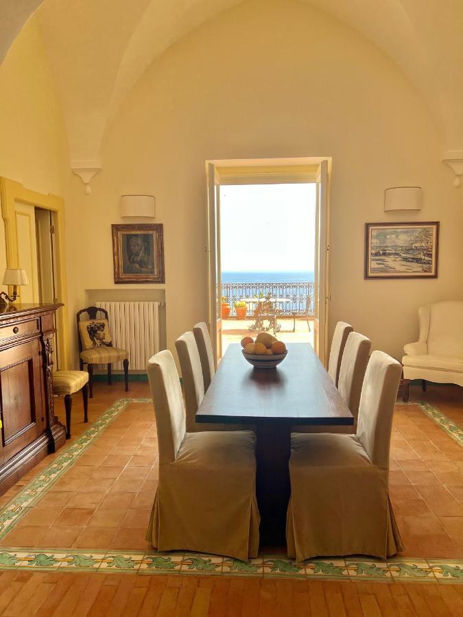 Casa Coppelia B&B Positano Exterior foto